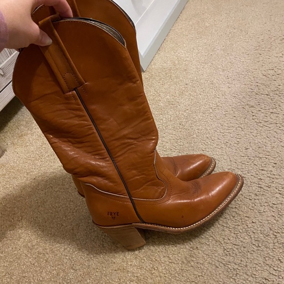 Frye Shoes - Frye Vintage Boots